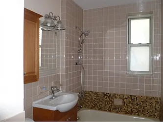 Sold by DONT USE Dreamlife Realty