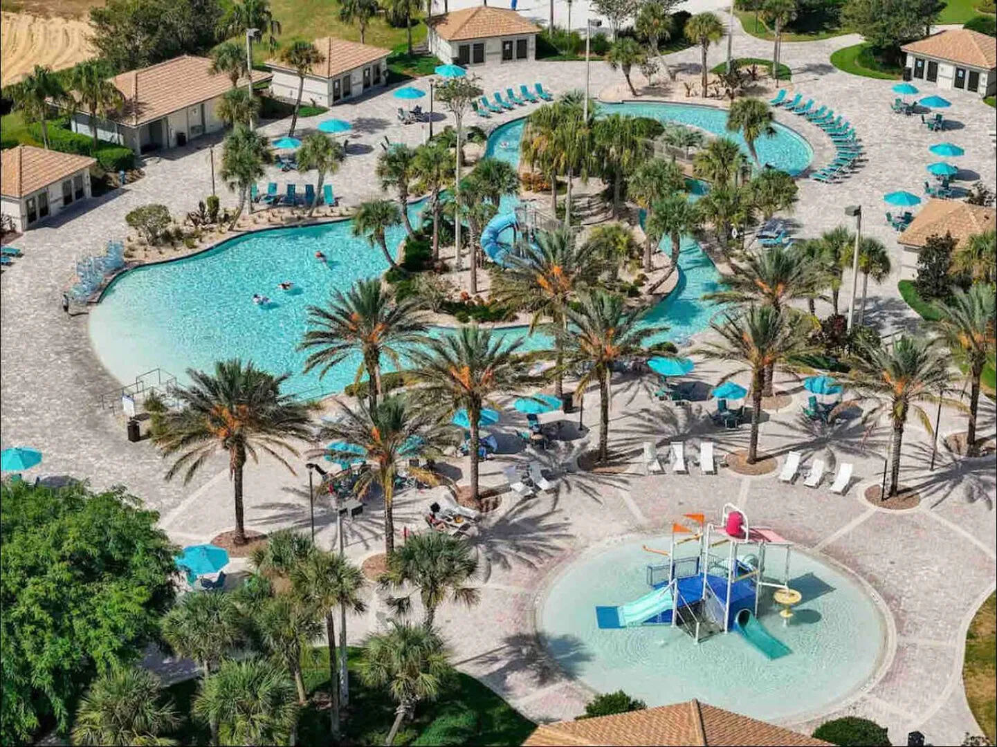 ChampionsGate Fun Villa Avengers StarWars Princess — Photo 3