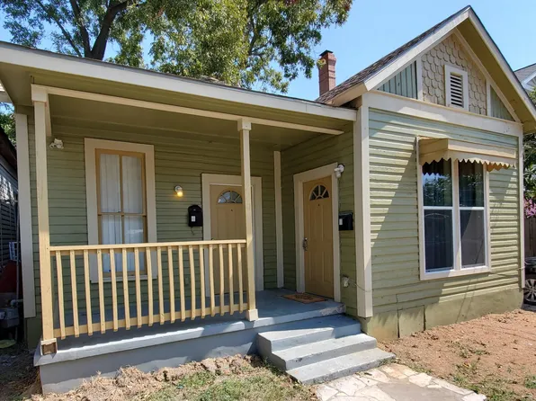 220 Upson St #A, San Antonio, TX 78212