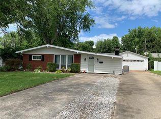 803 Amherst Dr, East Alton, IL