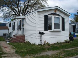 27 Lowell Ave, Pawtucket, RI 02861