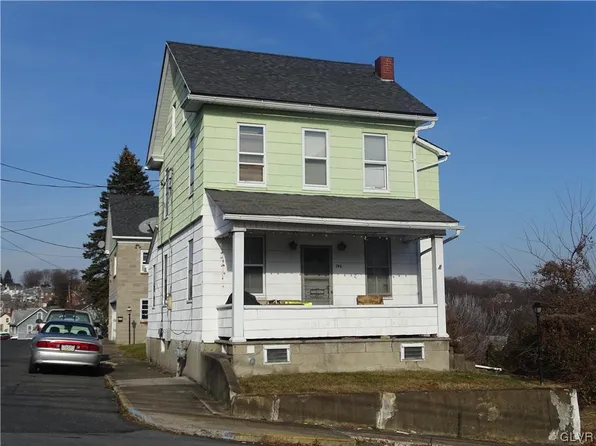 745 Pennsylvania Ave, Bangor, PA 18013
