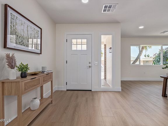 5th image of 13038 W BUTTERFIELD Drive