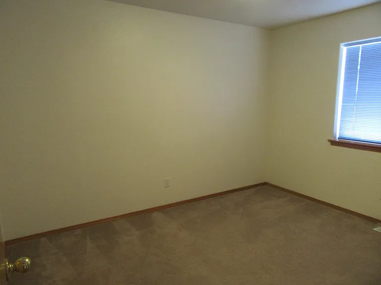7688 N Heartland Dr — Photo 10