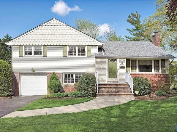 454 George St, Ridgewood, NJ 07450