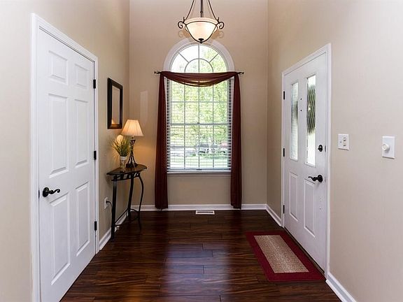 2nd image of 10075 Hermosa Dr