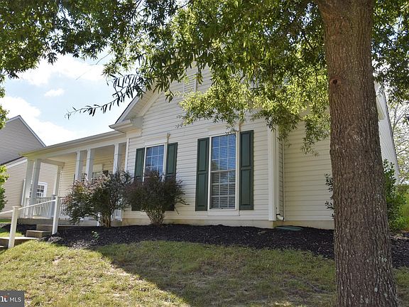 3rd image of 29665 Charles Dr
