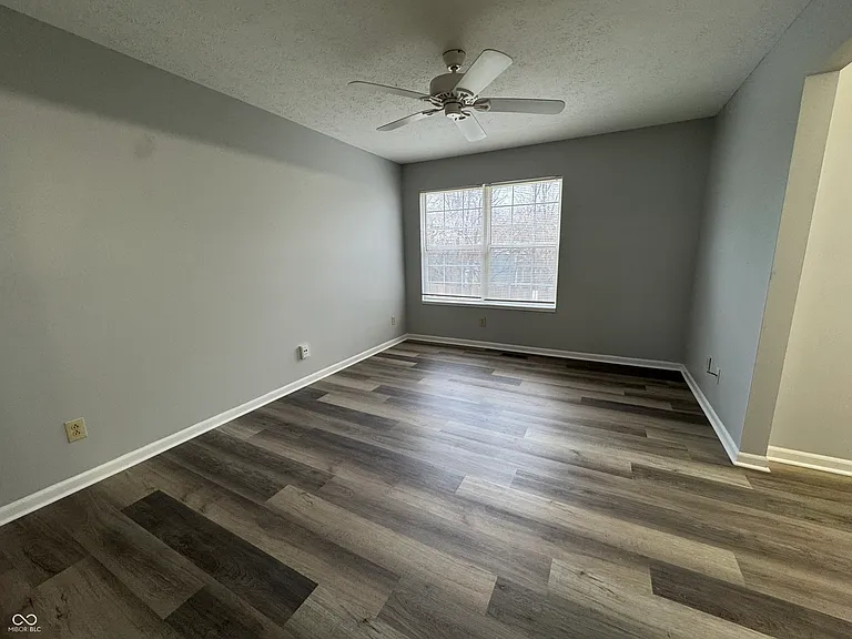 5438 Nighthawk Dr — Photo 15