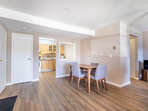 2nd image of 10 Regents Place #D