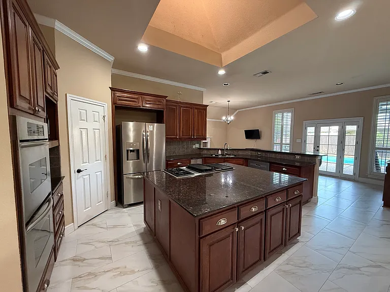 1107 Lyra Ln — Photo 5