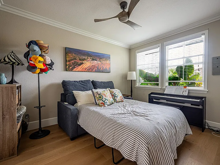 341 Calle De Adele — Photo 33