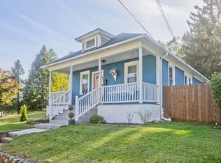 27 Goodwin St, Springfield, MA 01151