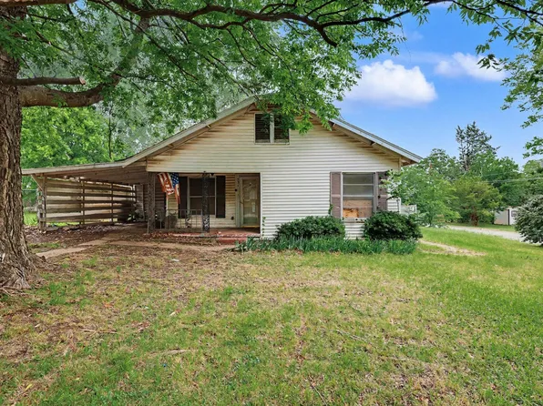 531 E Day St, Denison, TX 75021