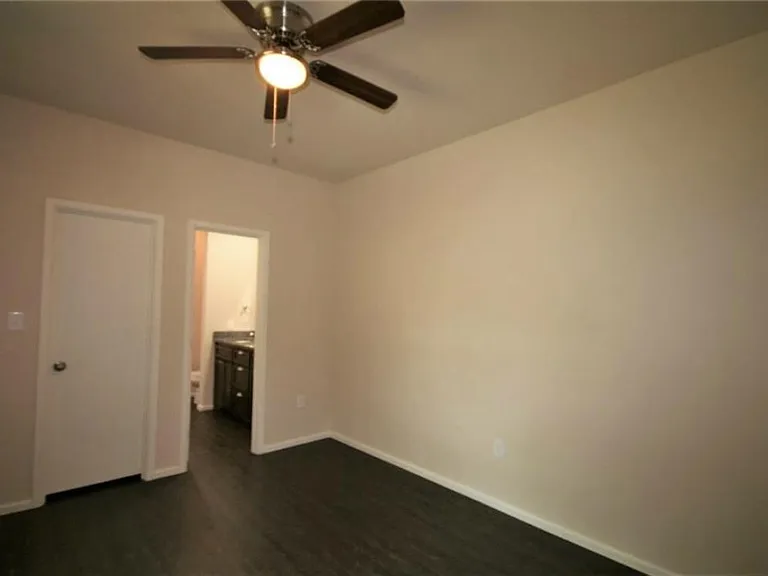 614 Railroad Ave #100 — Photo 6