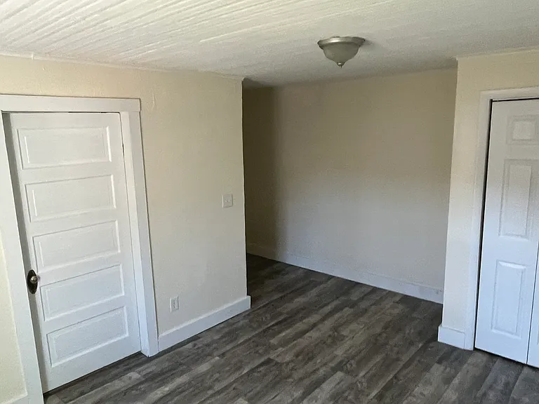 2337 Falcon Dr #B — Photo 4