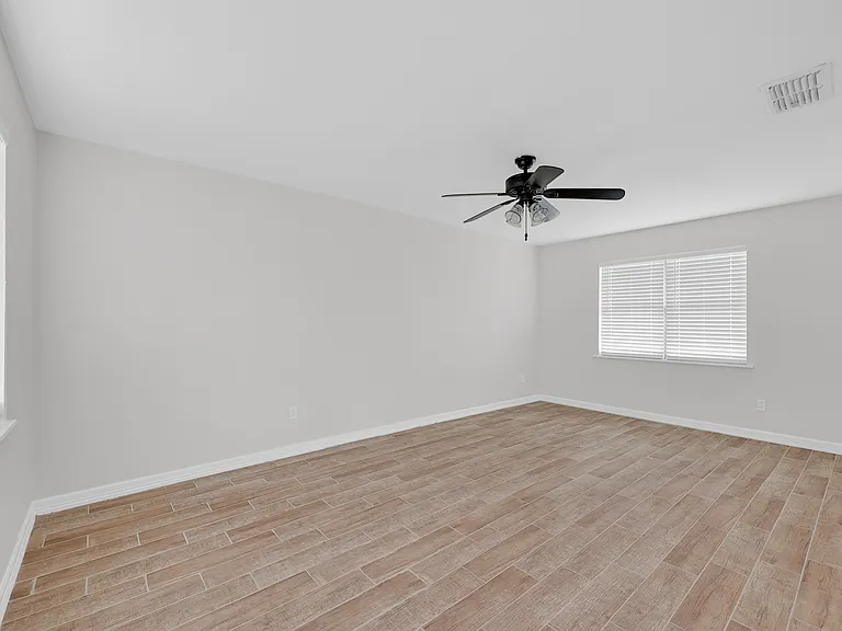 310 N 13th Ave #3 — Photo 13
