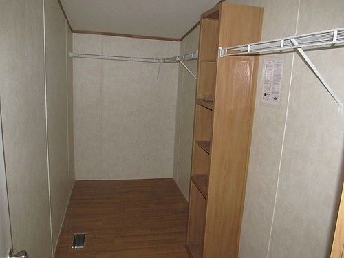 5th image of 802 S Washington St #1