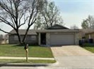 12814 E 37th Pl, Tulsa, OK 74146