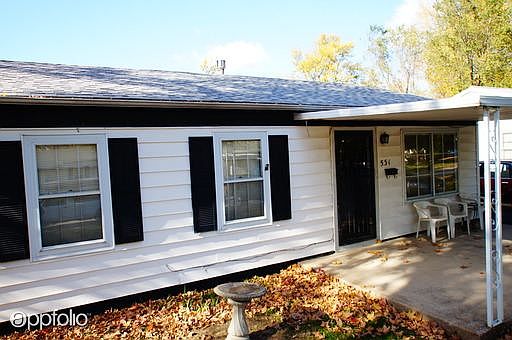 2nd image of 531 Saint James Ln