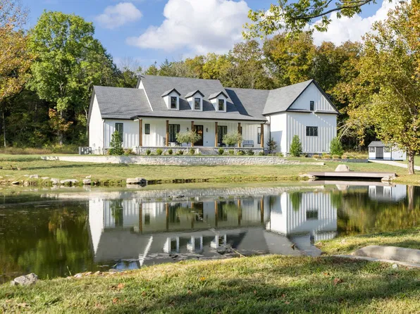 2650 Callis Rd, Lebanon, TN 37090