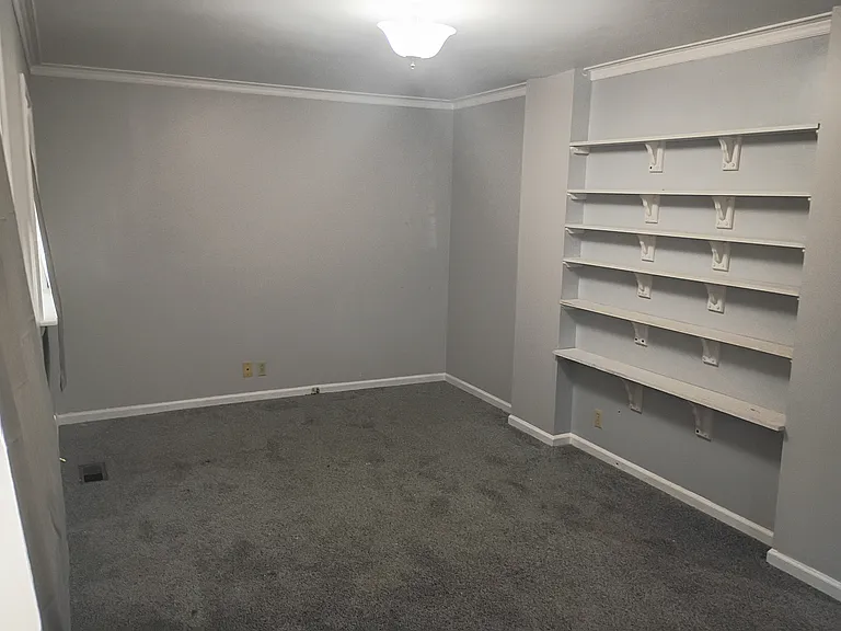728 Cobb Blvd — Photo 21
