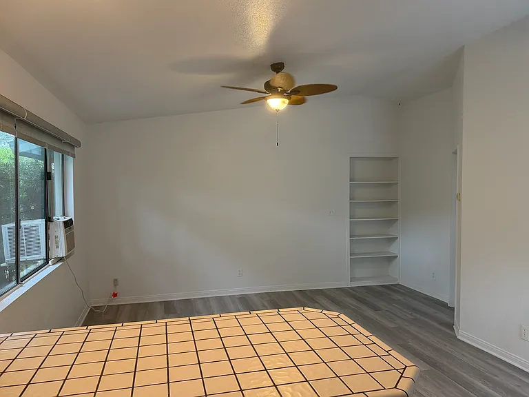 851 Romano Dr — Photo 5