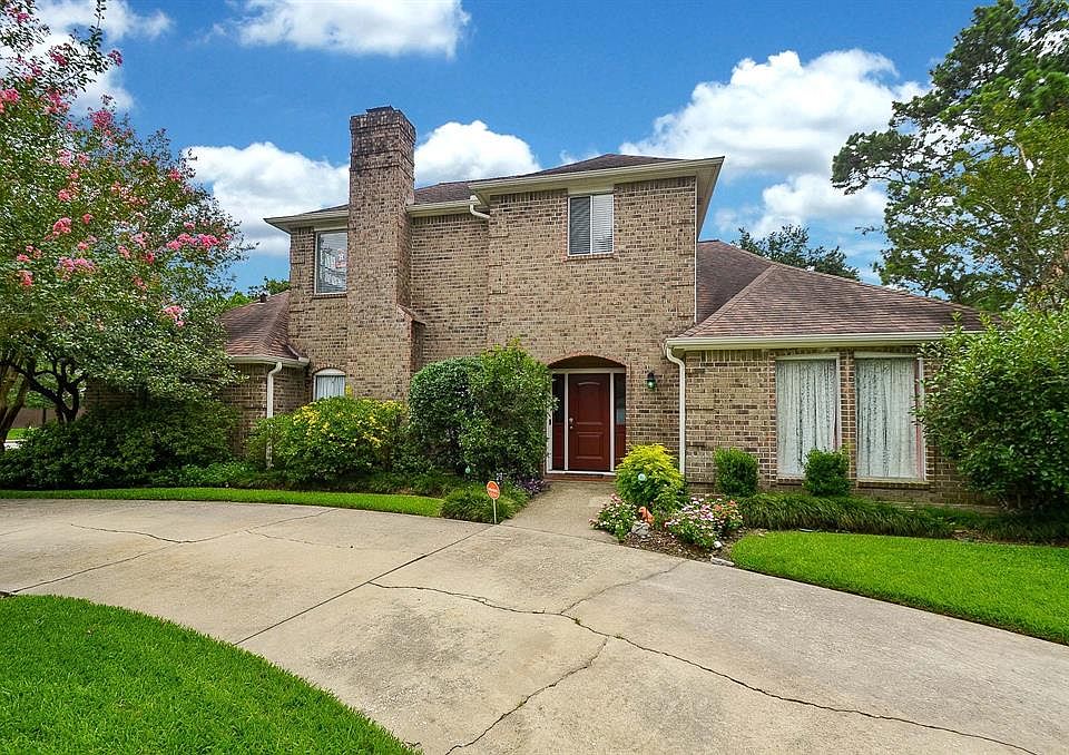 1st image of 5303 Spanish Oak Dr