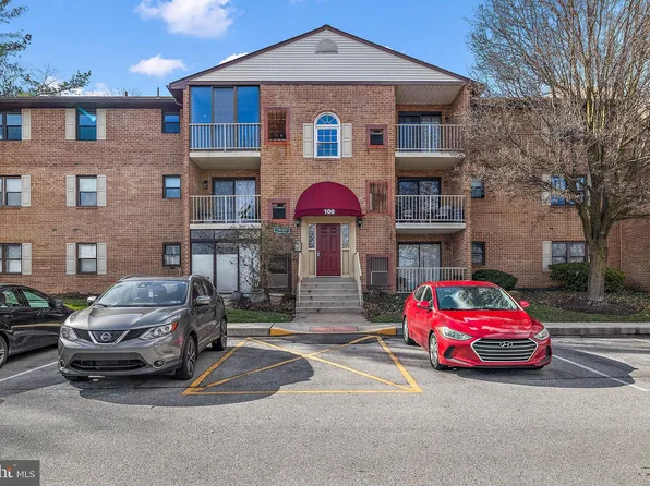 131 Governor House Cir #8, Wilmington, DE 19809