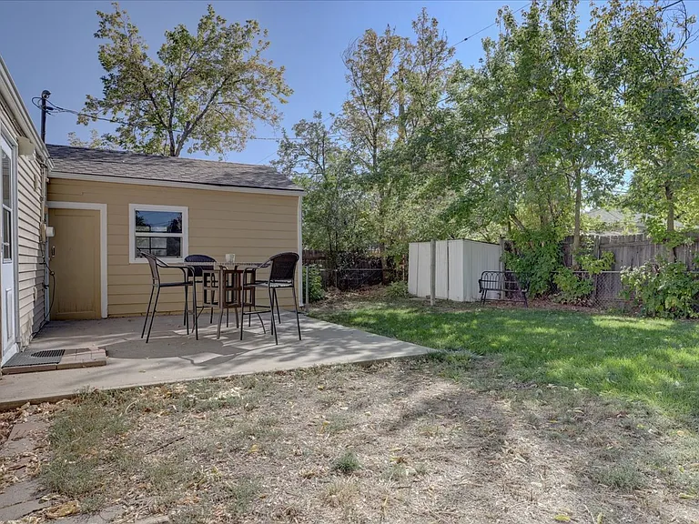 6940 W 55th Pl — Photo 23