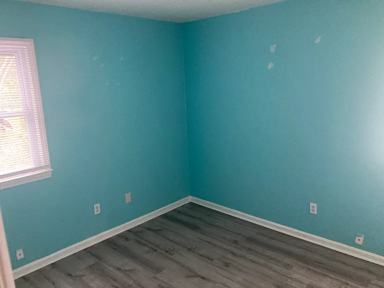 616 Albemarle Rd — Photo 2