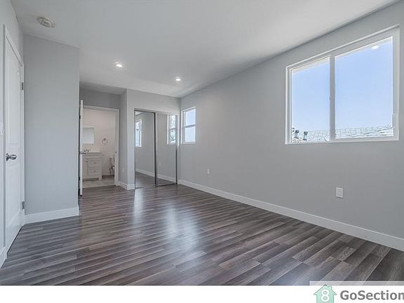 5th image of 4148 Lockland Pl