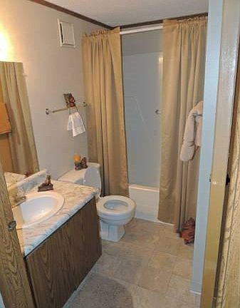 4th image of 3793 Willowood Dr