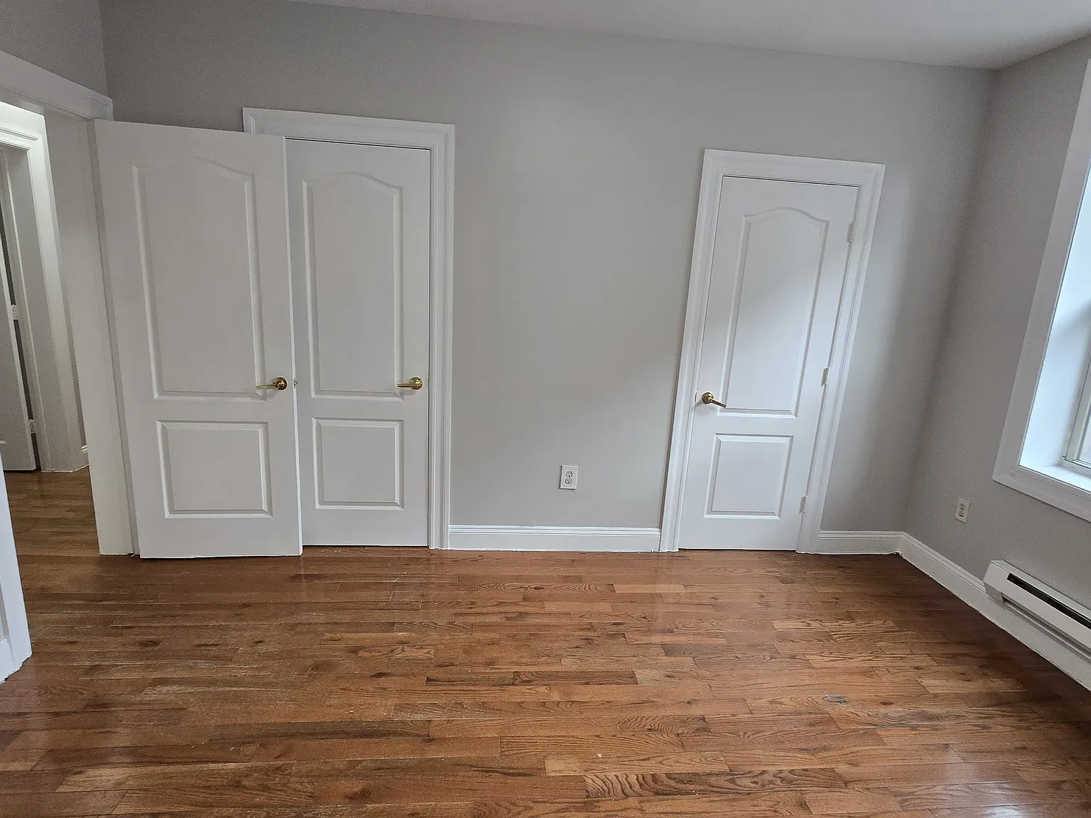 2 bed, $2,400 — Photo 4