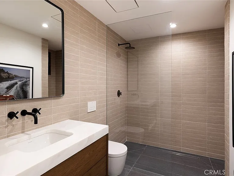 9015 Alto Cedro Dr — Photo 37