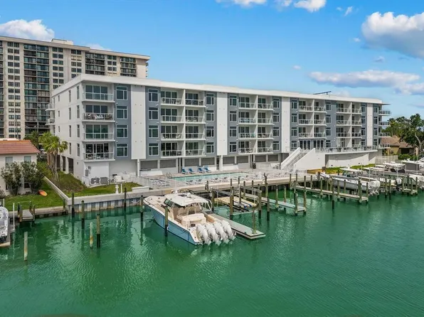 415 Island Way Unit 311, Clearwater, FL 33767