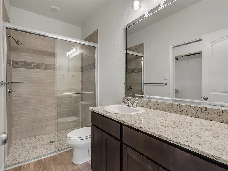 1118 Zora Dr #B — Photo 18
