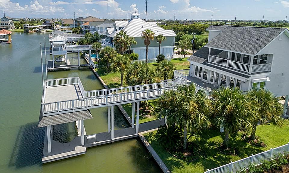 1st image of 3531 Cove Ln