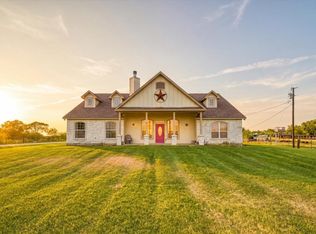 411 N 6th St, Coolidge, TX 76635