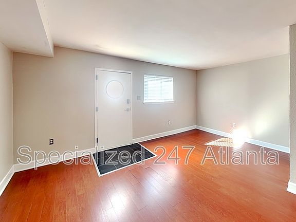 4th image of 377 Ralph McGill Blvd NE APT D