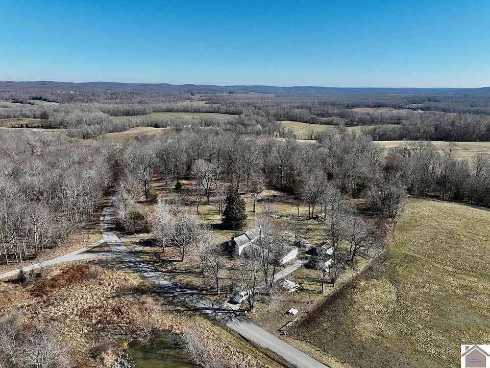 1st image of 490 W Fork Rd