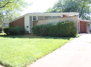 822 Virginia Rd, Highland Park, IL 60035