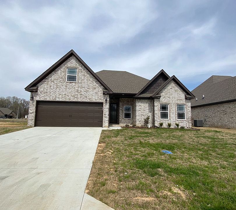 1st image of 3100 Creekview Ct