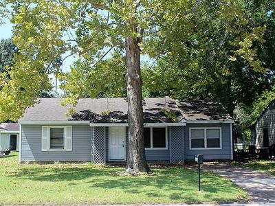 1205 N Tinsley St, Angleton, TX, 77515