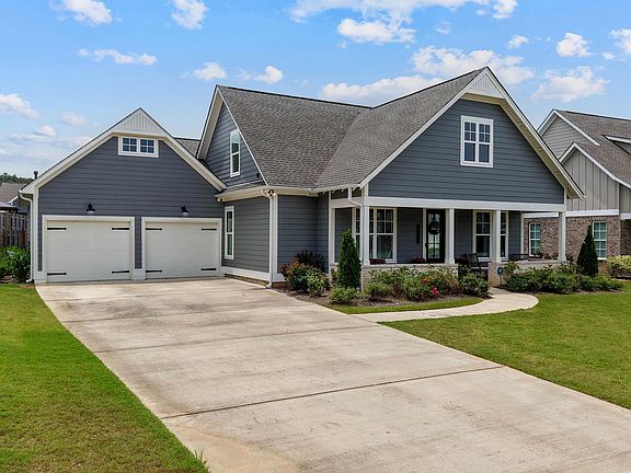4th image of 205 Mayfair Park