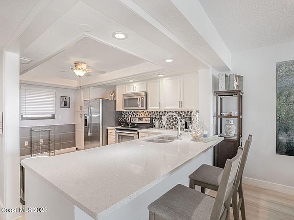 3rd image of 2815 S Atlantic Ave APT 305