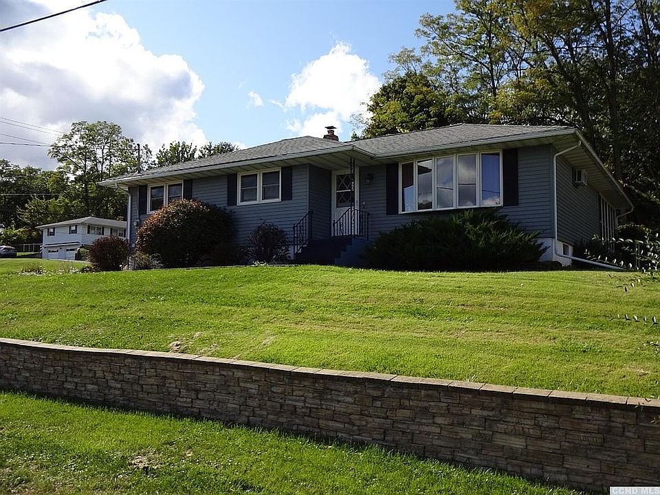1st image of 44 Livingston Pkwy