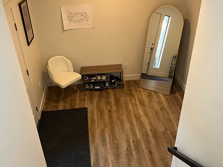 153 W Autumn Ln — Photo 19