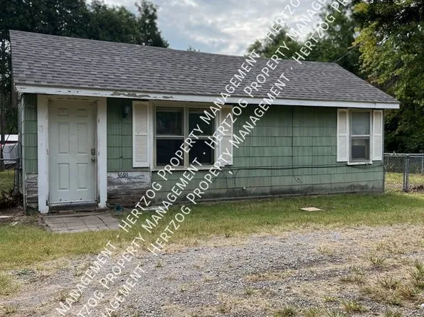3693 S McCord Rd, Ponca City, OK 74604