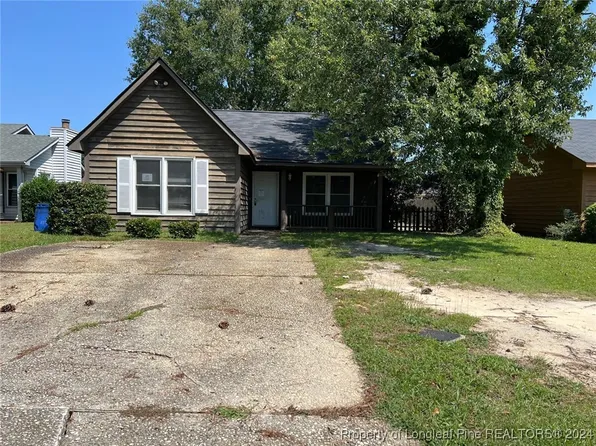 6860 Winchester St, Fayetteville, NC 28314