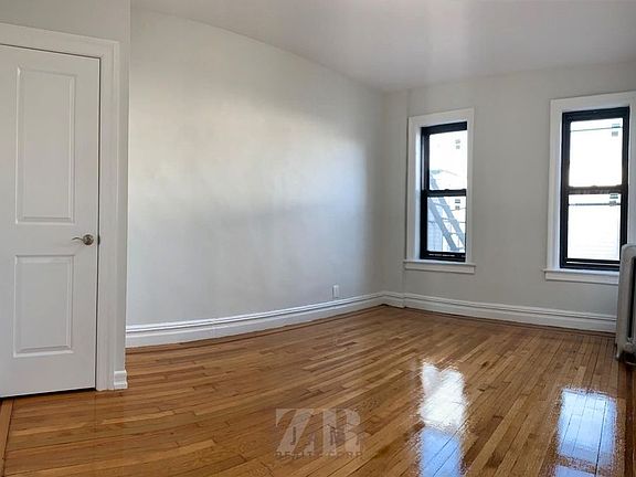 2nd image of 1289 Union St APT 6C